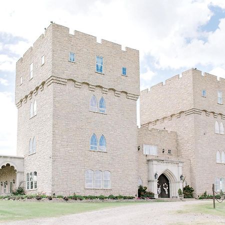 The Castle At Rockwall Bagian luar foto